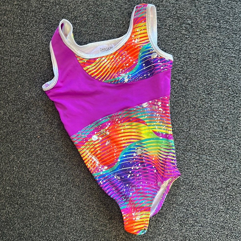 Danskin children 4/5 two piece set